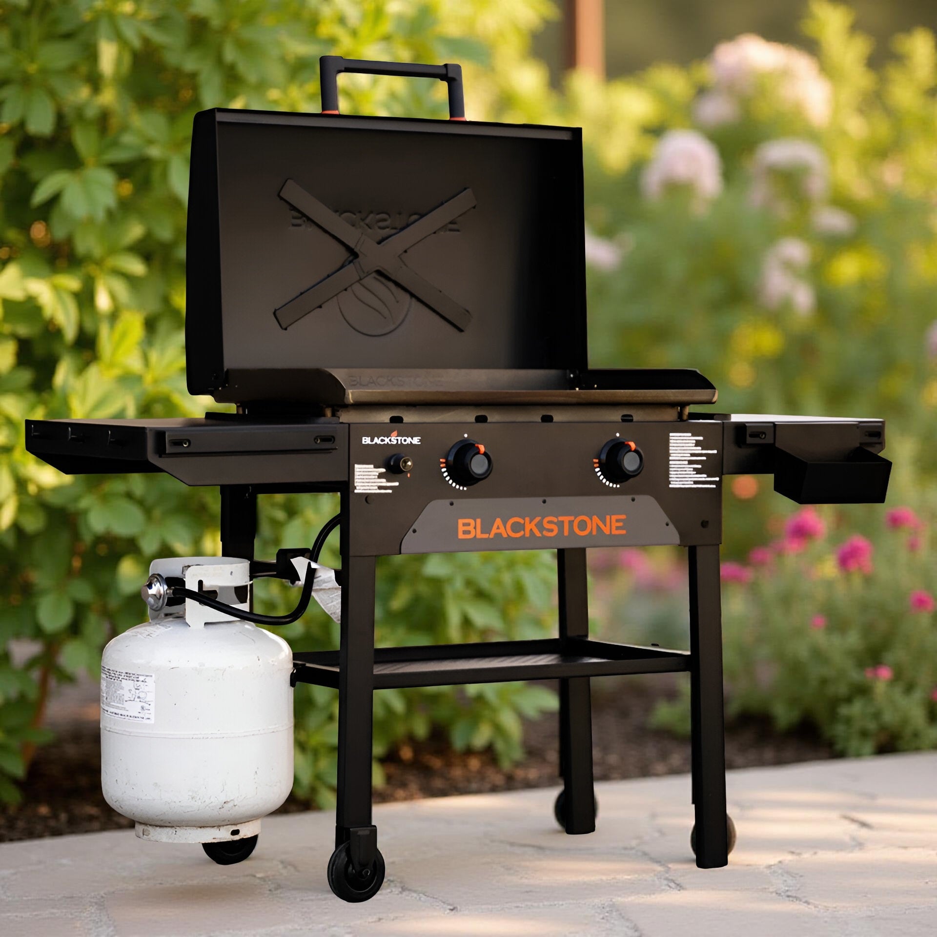 Blackstone 2-Burner 28" Omnivore Propane Griddle with Hood – Outdoor Flat Top Gas Grill for BBQ, Camping & Patio Cooking
