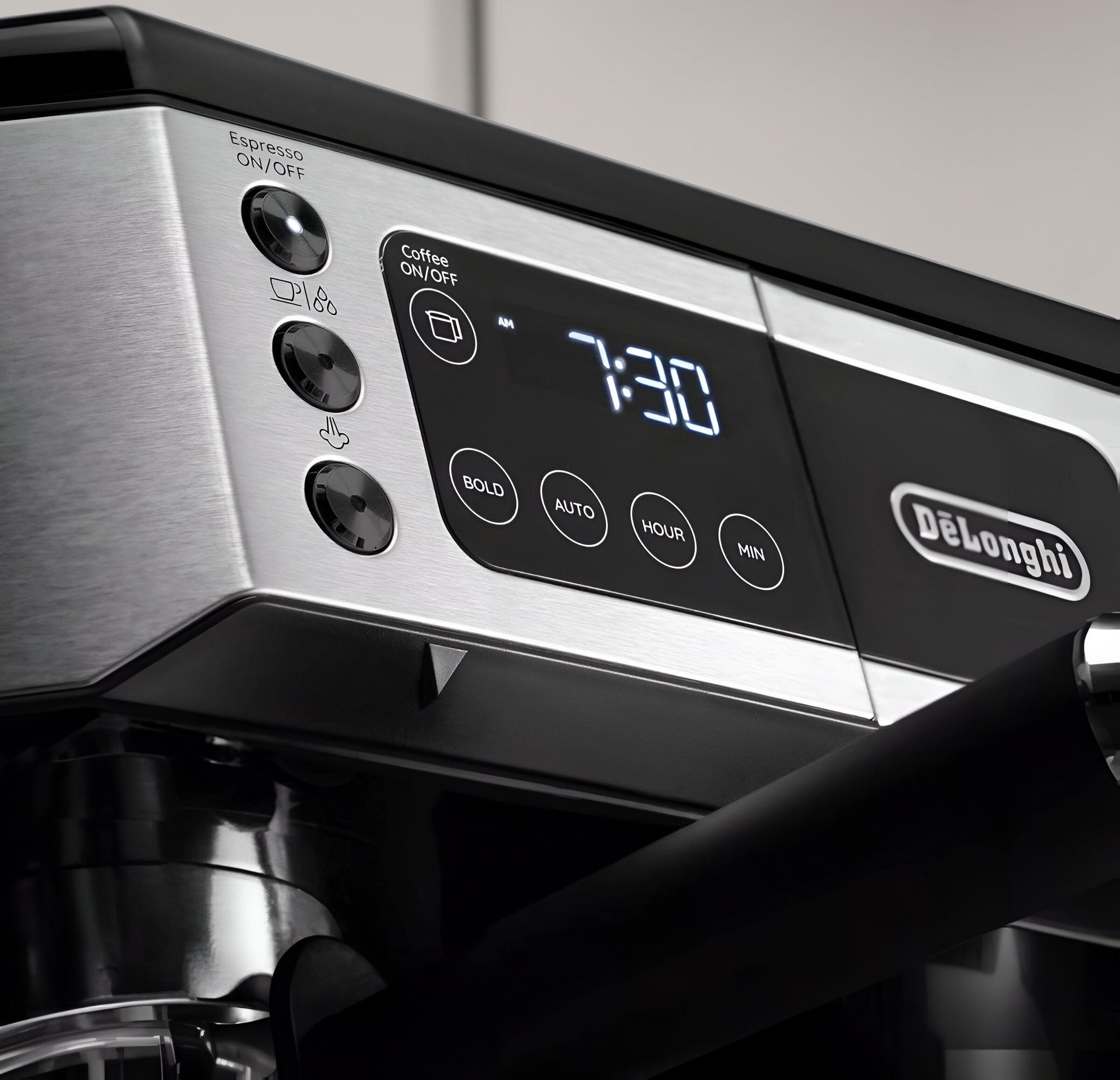 De'Longhi COM530M Coffee and Espresso Combo Brewer – Dual Heating System, Milk Frother & 2-in-1 Barista-Style Machine for Home Brewing