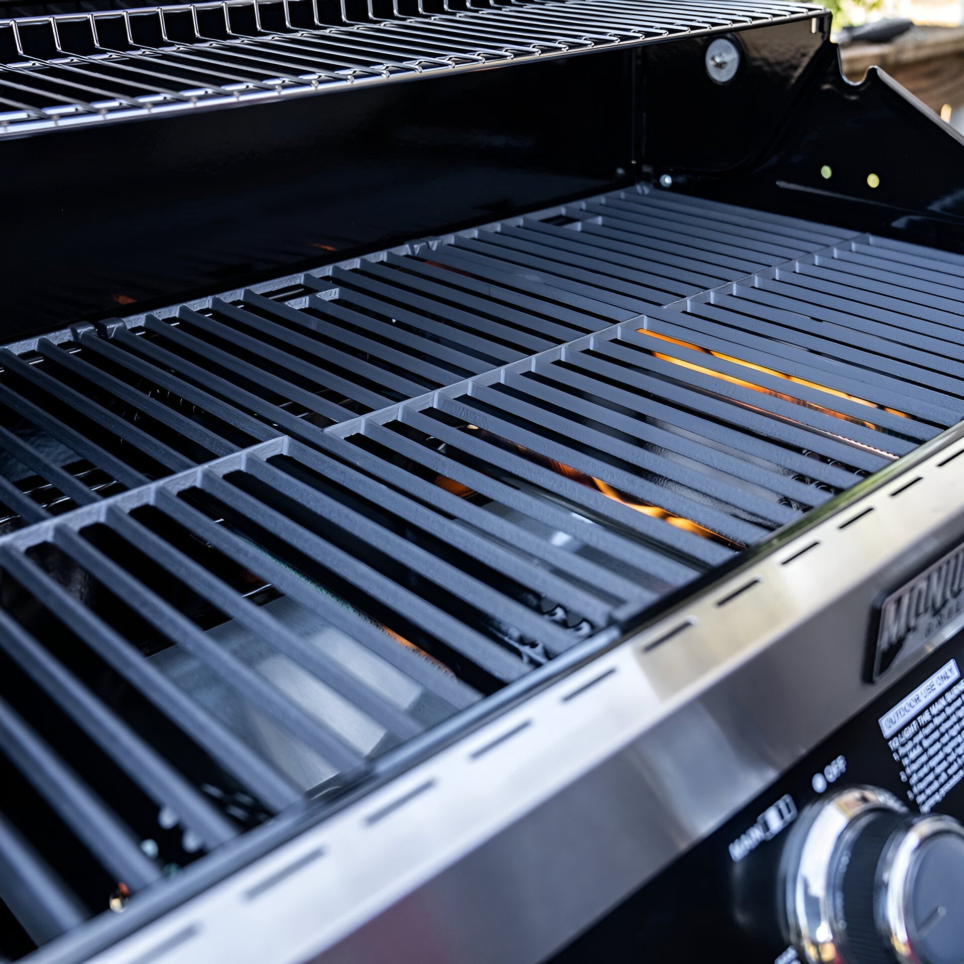 Monument Grills 13892 4-Burner Propane Gas Grill with Side Burner, LED Controls, USB Light & Built-In Thermometer – Stainless Steel Outdoor BBQ Grill for Family Cooking