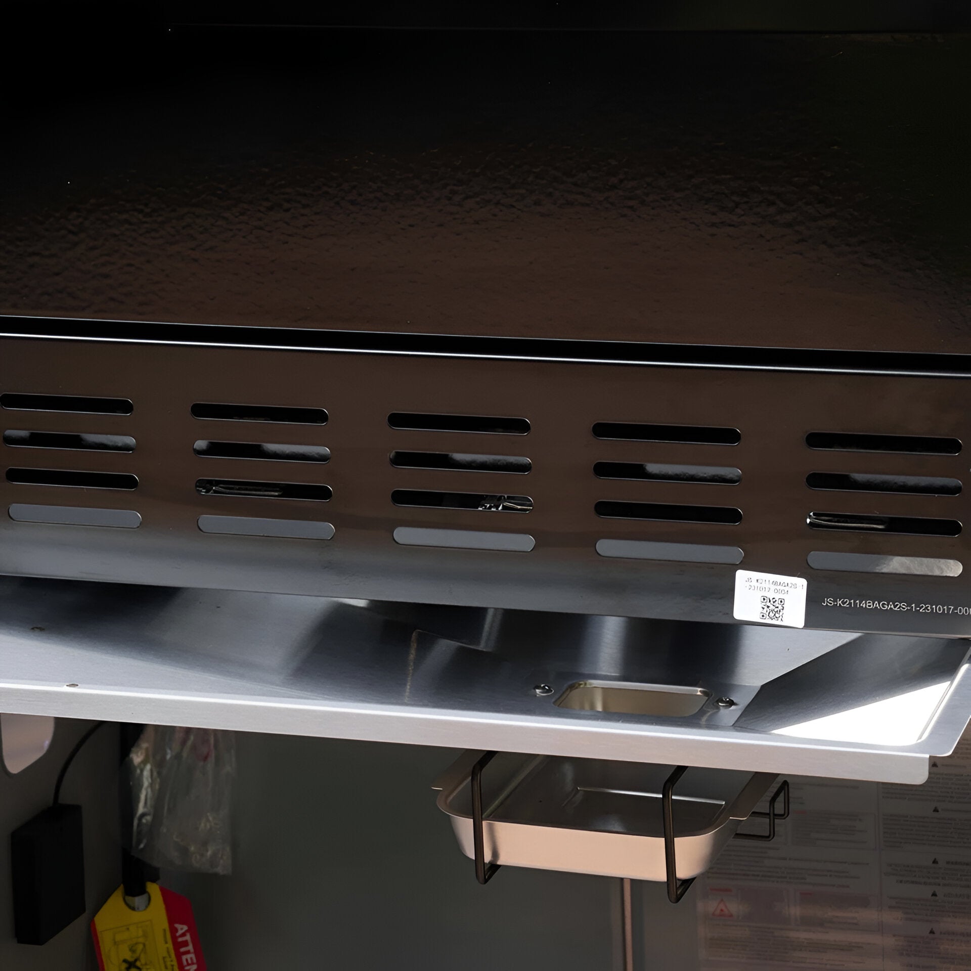 Monument Grills Mesa 405K – 4+1-Burner Propane Gas Grill with Side Burner | Stainless Steel Outdoor BBQ Grill for Patio & Backyard Cooking